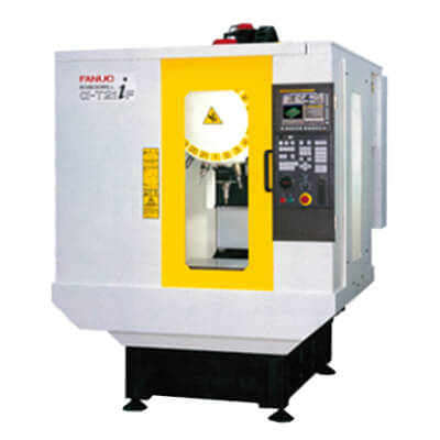 ファナック　α-D21M(L)Ia5  2台